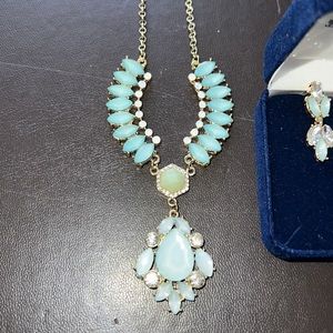 Lauren Conrad necklace set